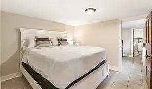 117 Elmeer Ave — Photo 5