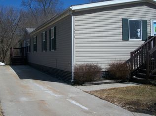 171 Apollo Cir, Flushing, MI 48433