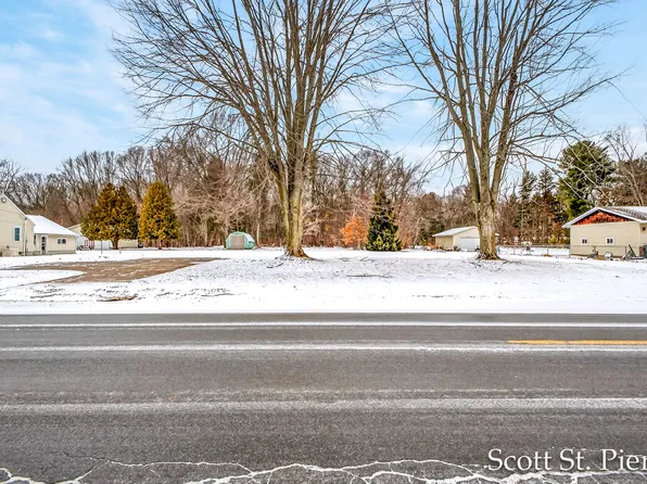 1656 Fenner Rd, Muskegon, MI 49445