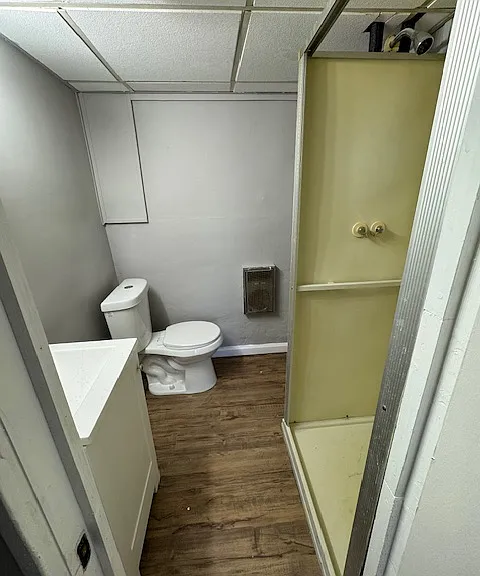 206 E Maple Rd #A — Photo 4