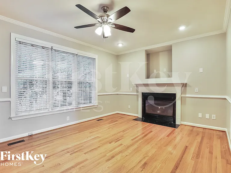 3212 Morris Farm Dr — Photo 4