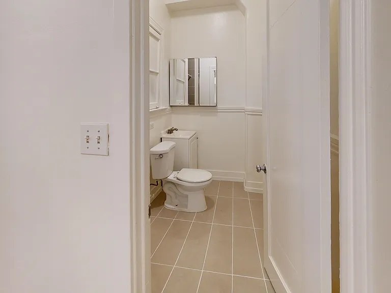 947 Bush Street — Photo 22