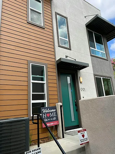 991 Hunter Trl Photo 1