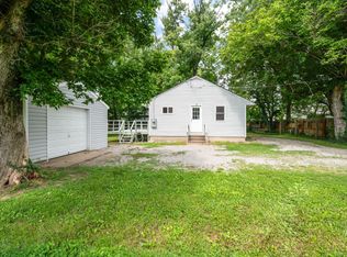 325 Center St, Miamiville, OH 45140