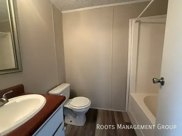 387 Webster Rd #53 — Photo 8