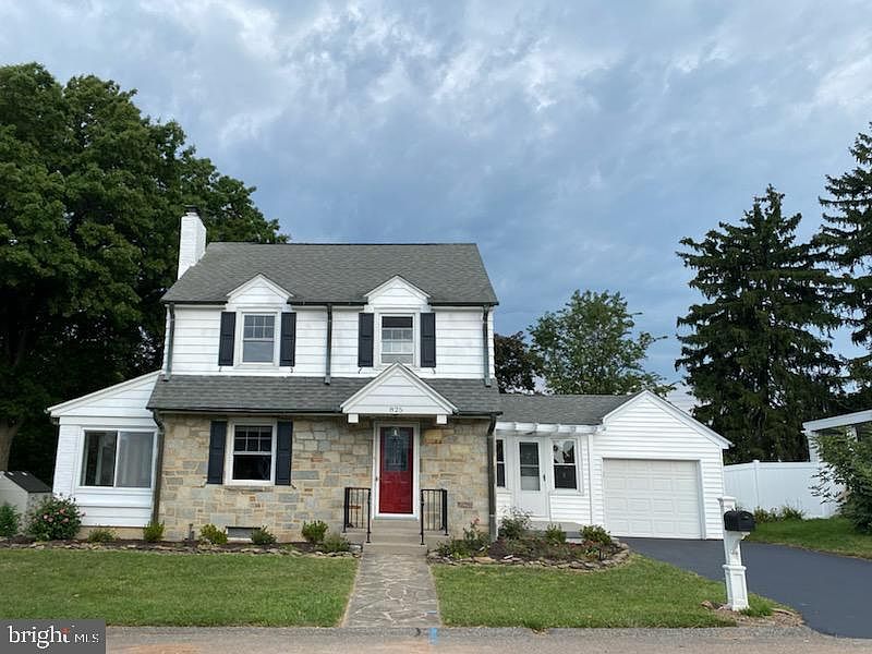 1st image of 825 Grandview Rd