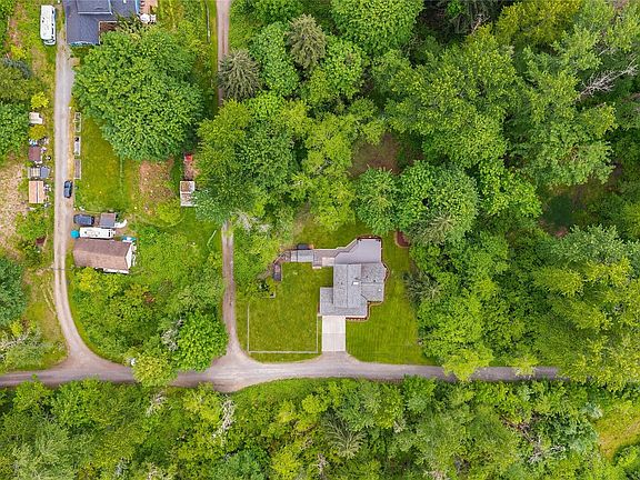3rd image of 11404 356th Avenue NE