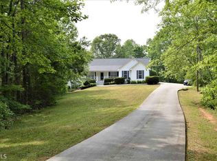 91 Laurel Mountain Dr, Toccoa, GA 30577