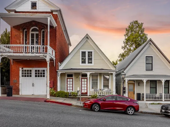 418 Broad St, Nevada City, CA 95959