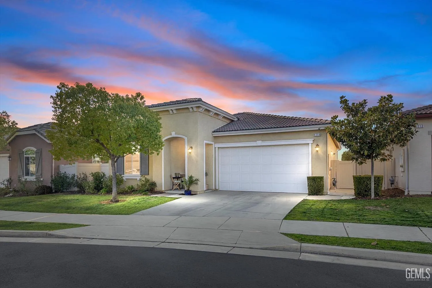 6208 Gratz Way photo 1