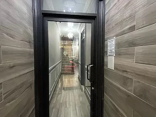 Rented by Oxford Property Group | media 41