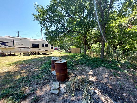 2nd image of 5908 Idaho Ct