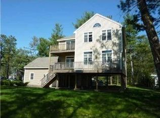 5 Meadow Ave, Saco, ME 04072
