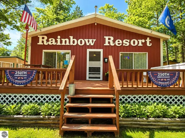 505 Rainbow Park Trl, Mio, MI 48647