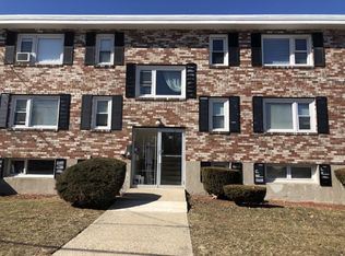 28 Curlew Rd #C, Quincy, MA 02169
