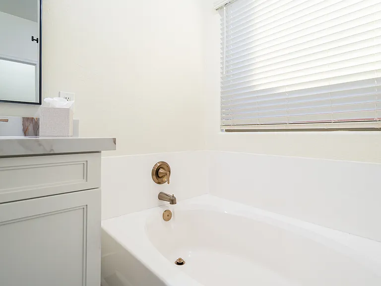 5419 S Scott Pl — Photo 24