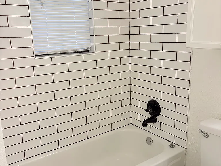 1660 Prescott Cir — Photo 25