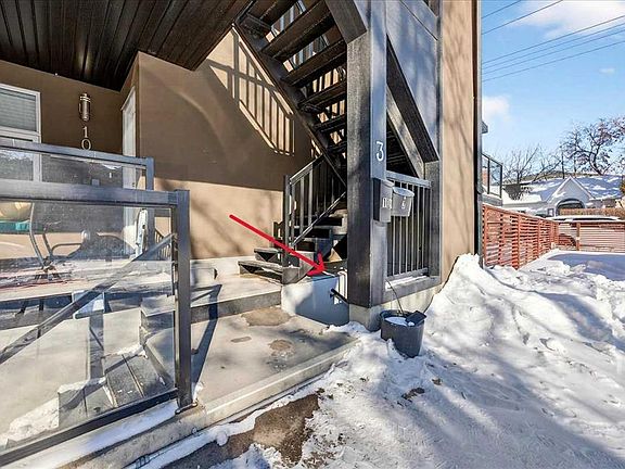 2nd image of 2815 S 17th St SW #3