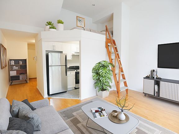 4th image of 105 Lexington Ave APT 2B