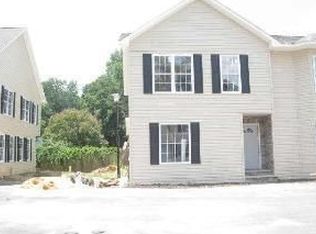 1128 E Lee Rd, Taylors, SC 29687