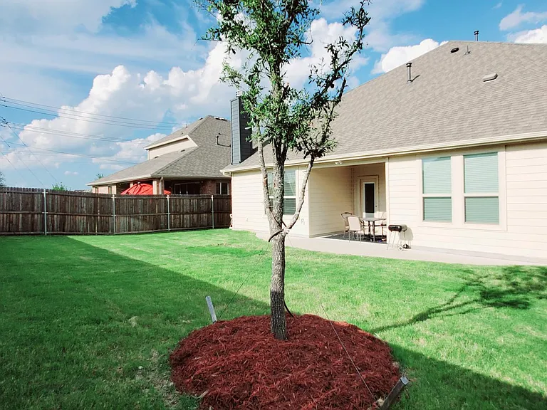 104 Rustic Oak Ln — Photo 33