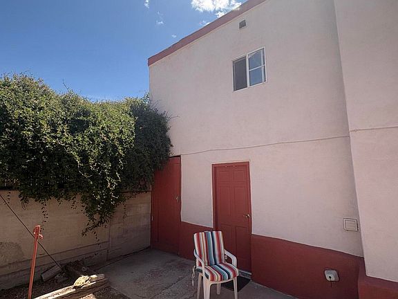 4th image of 502 E Green Ave