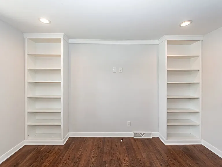 343 Cessna Ave — Photo 103