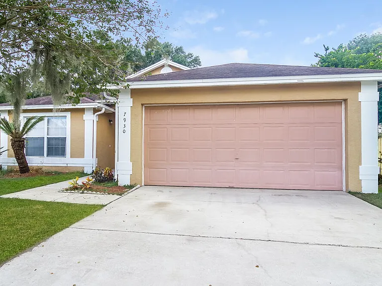 7930 Soft Pine Cir — Photo 1