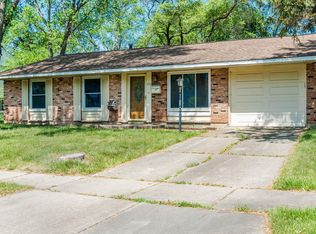 420 Sherwood Dr, Streamwood, IL