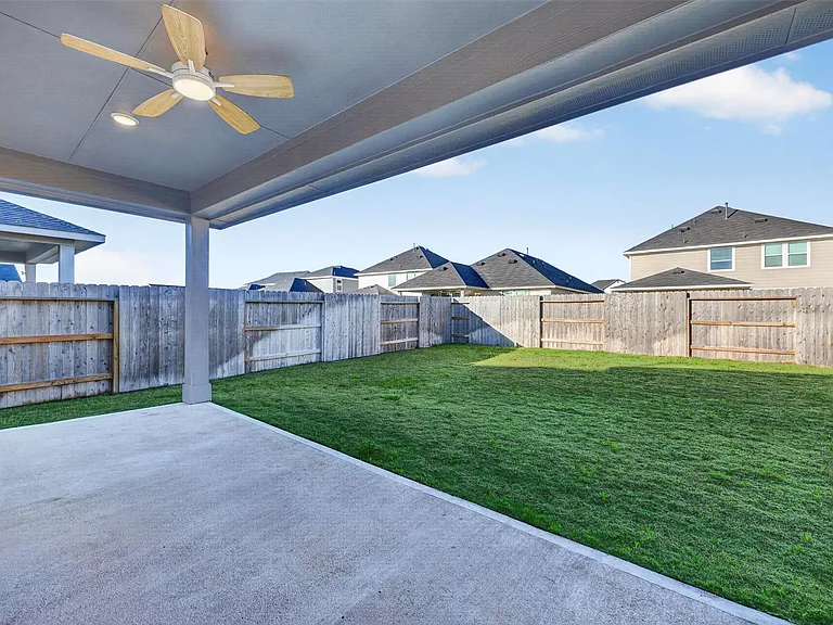 21827 Blue Daisy Ct — Photo 25