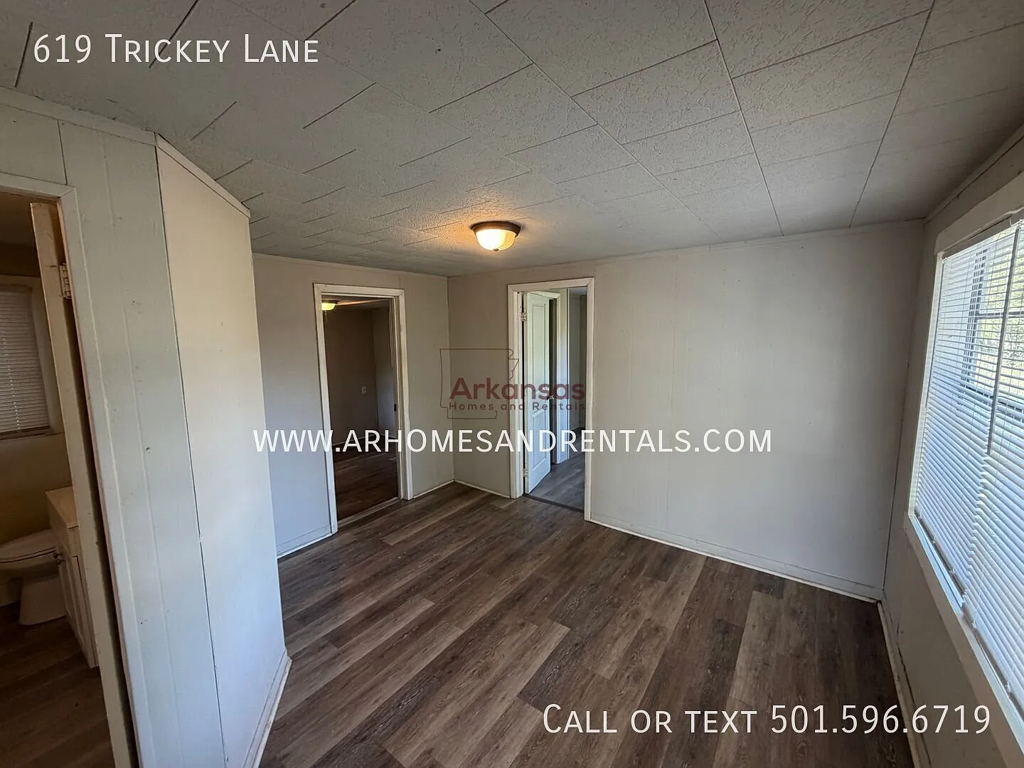 1/2 Off First Month's Rent ~ 2 Bedroom | 1 Bathroom ~ 619 Trickey Lane — Photo 3