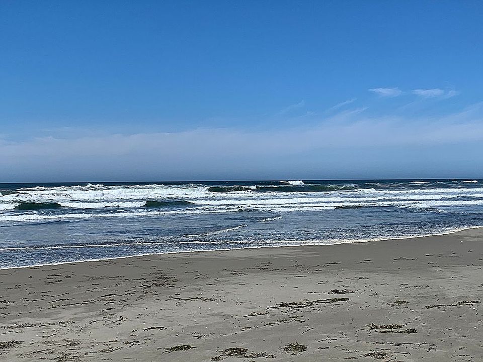 1st image of 1111 Ocean Shores Blvd SW