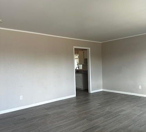 3rd image of 1515 Likins Dr