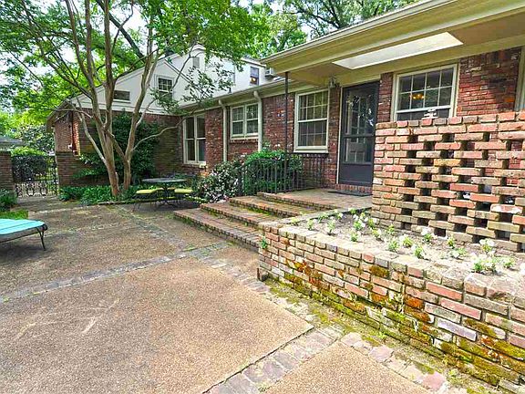 9978668_4