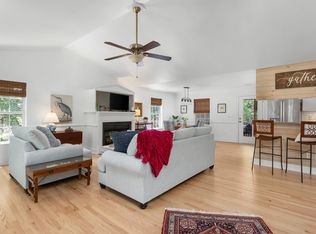 1604 Macoma Rd, Mount Pleasant, SC 29466