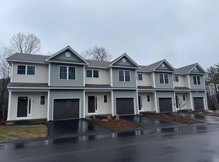5B Dearborn Cir, Goffstown, NH 03045