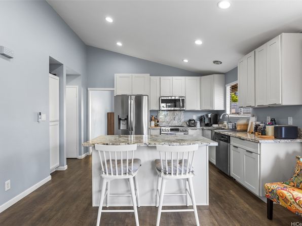 94-1106 Kaloli Loop, Waipahu, HI 96797