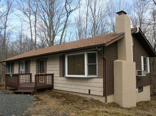 122 Pontiac Path, Pocono Lake, PA 18347