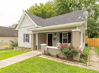 2021 H St, Bedford, IN 47421