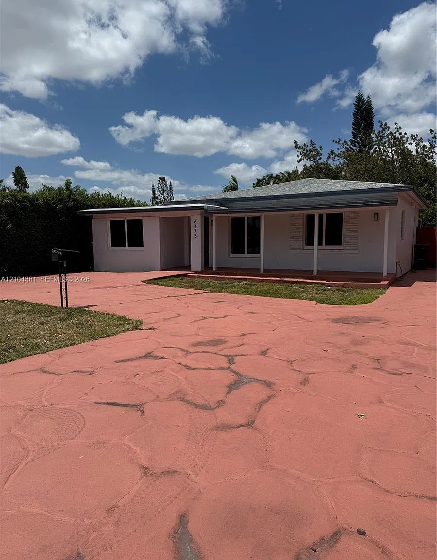 Coral Way Center Amd — Photo 2