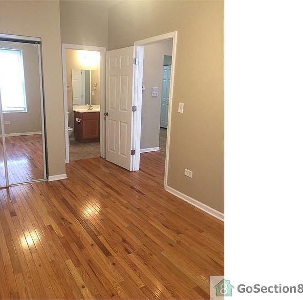 2nd image of 849 E 64th St #3