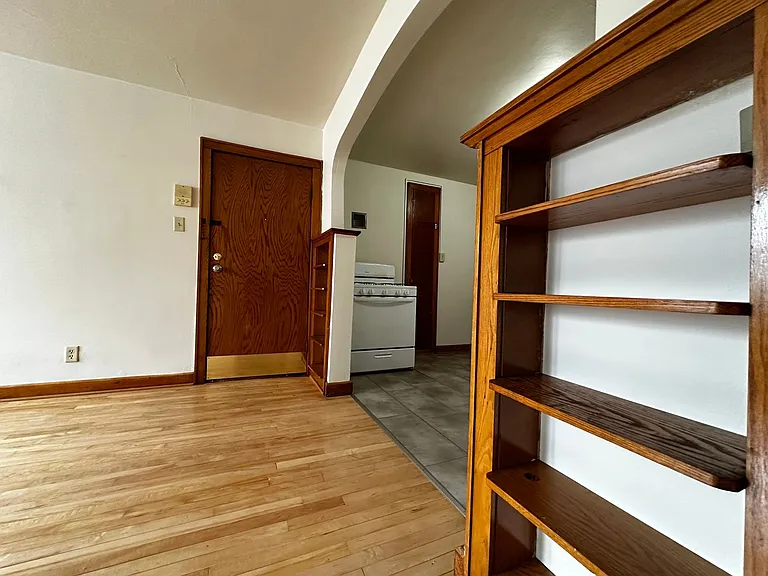 822 Pine St — Photo 33