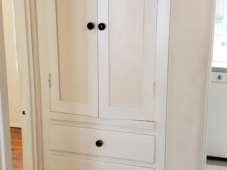 Hall linen closet and built-ins