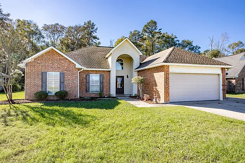 10022 Petersburg Dr Photo 1
