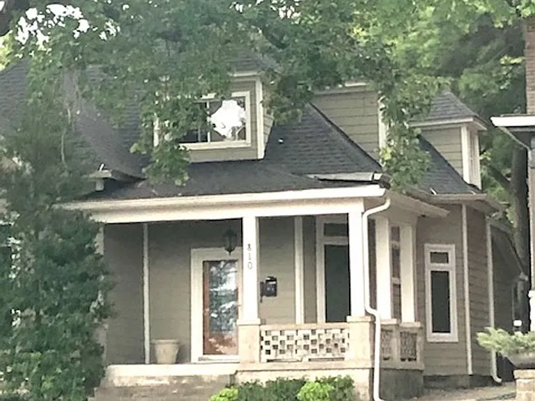810 Chestnut St — Photo 2