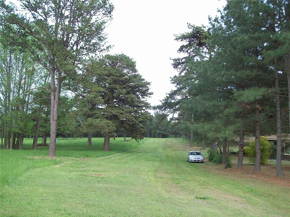 2nd image of 7951 Currier Rd
