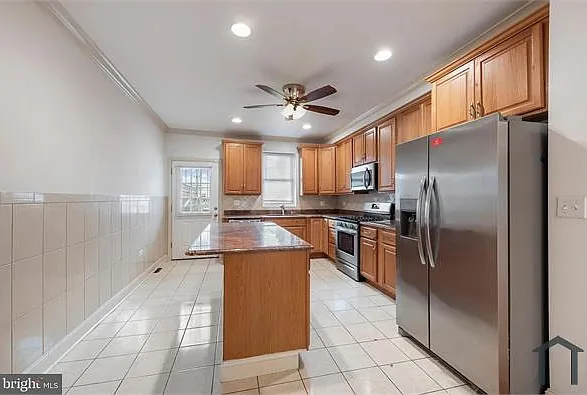 411 N Kenwood Ave — Photo 13