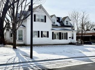 212 E 4th St, Redwood Falls, MN 56283