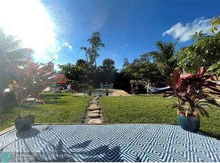 1997 SW 28th Way, Fort Lauderdale, FL 33312