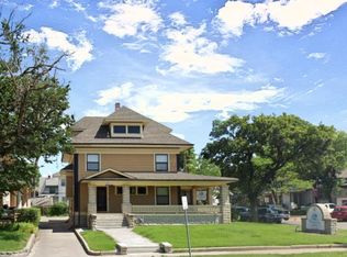 3560 E Douglas Ave, Wichita, KS 67208